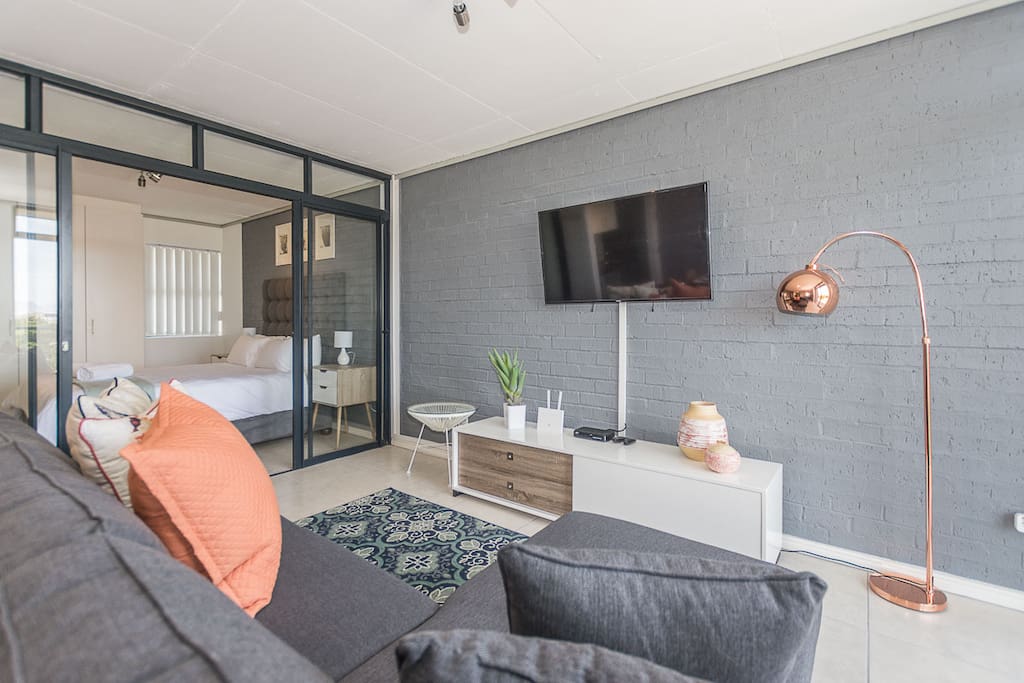 Home entertainment - DSTV, Netflix and LTE wifi internet