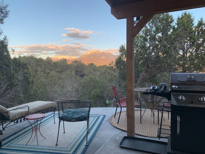 The Solargon Tiny houses for Rent in Hotchkiss, Colorado, United