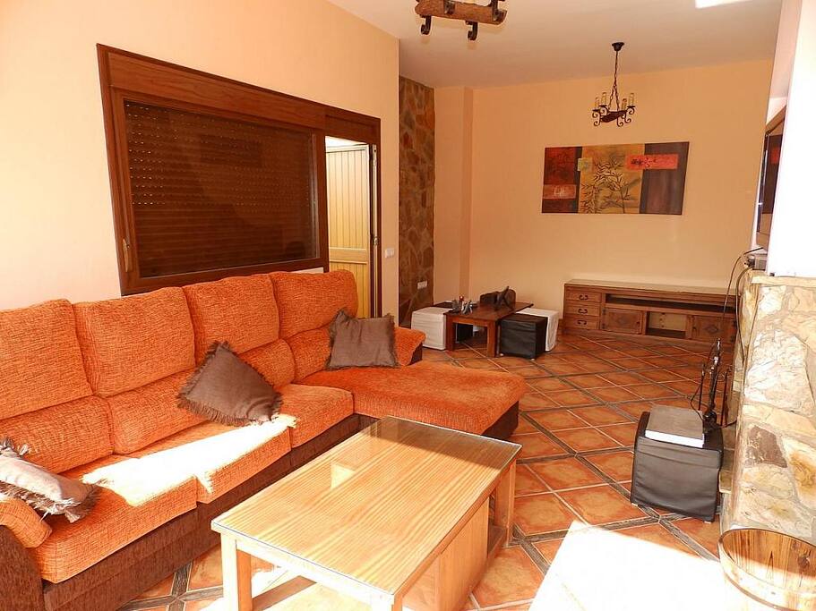 a09daaa4 135d 4aff 80e8 7e0cab3aa8cd