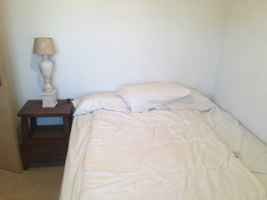 Small bedroom for kids with double bed