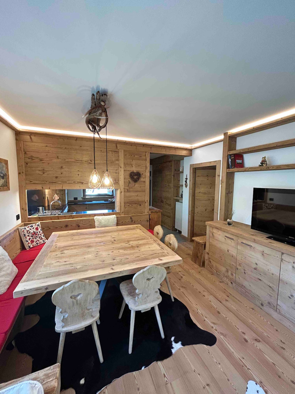 Top Airbnb: New apartment "Piè Antelao" in San Vito Di Cadore