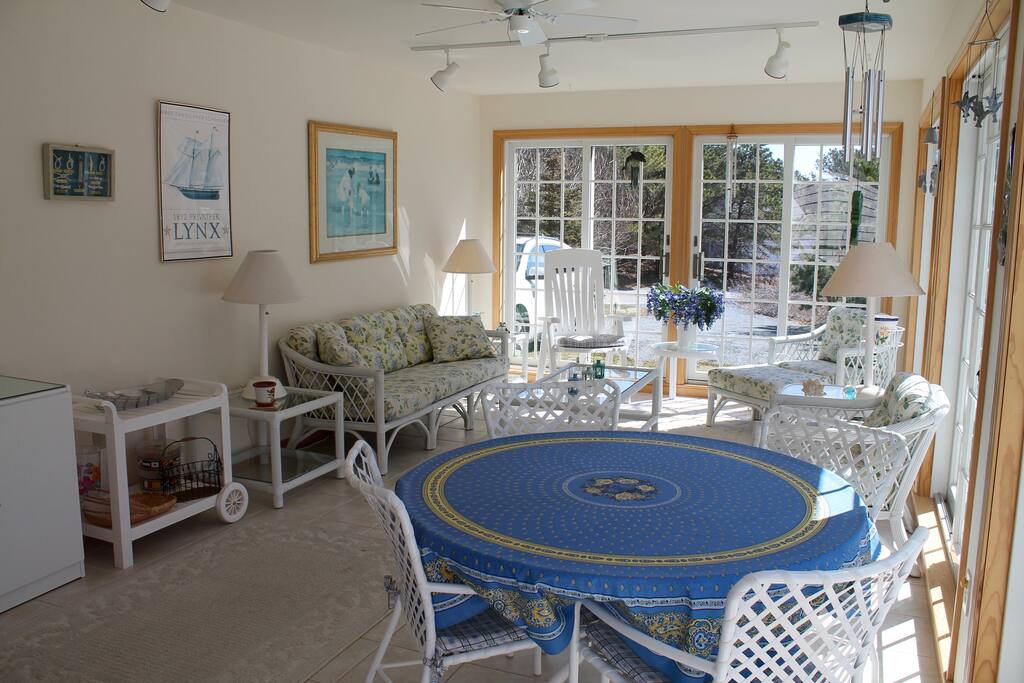 Open the doors and let the breeze in!
