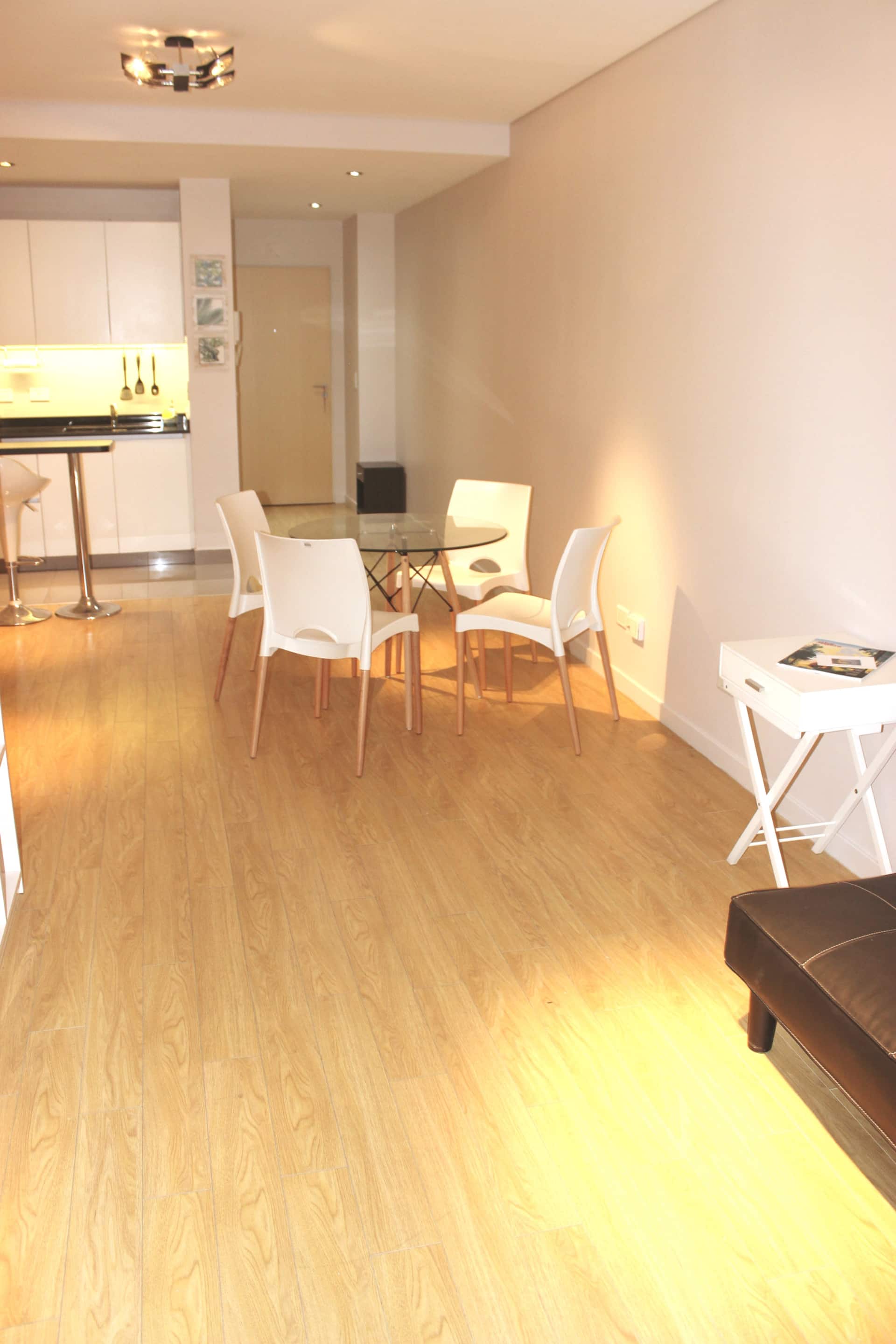 Kitnet mobiliada em Palermo Soho com piscina e segurança 24 horas