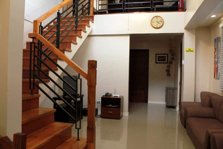 Nasugbu, 3 Bedrooms, 3.5 Baths, Car Garage, Wifi - Nasugbu