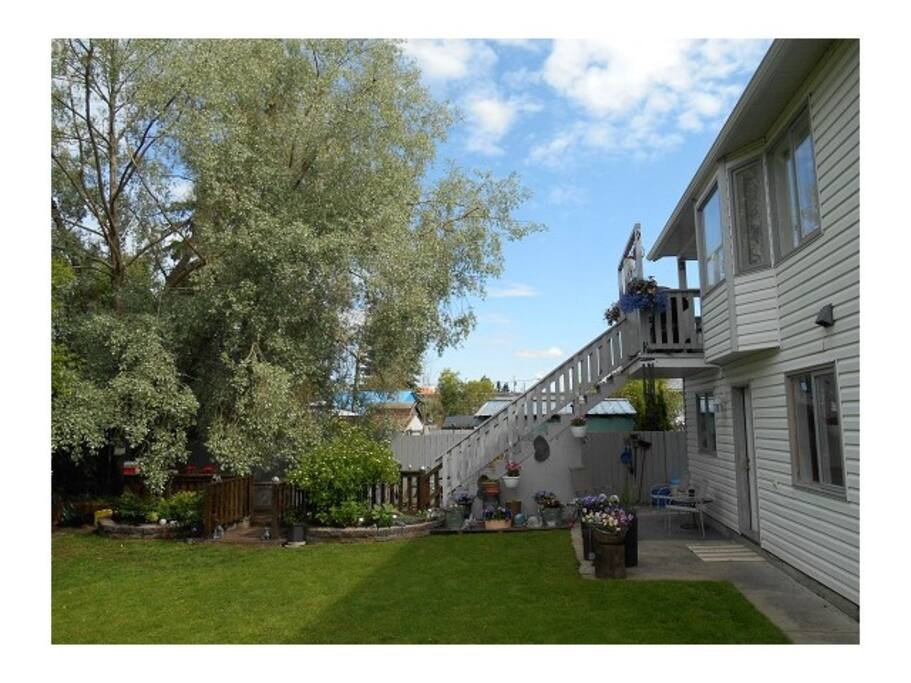 Access to outside seating and fire pit