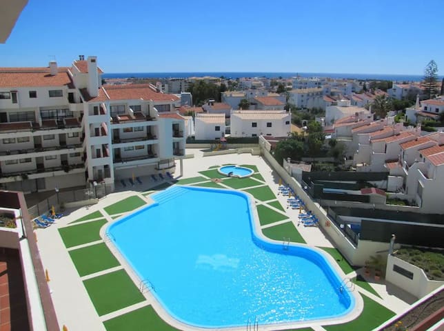 Cozy apartment with pool