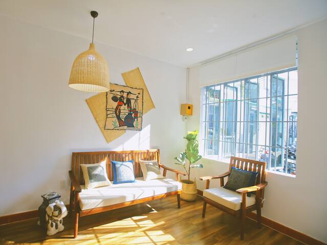 COCOALLEY[1] White House-Vintage, central NhaTrang