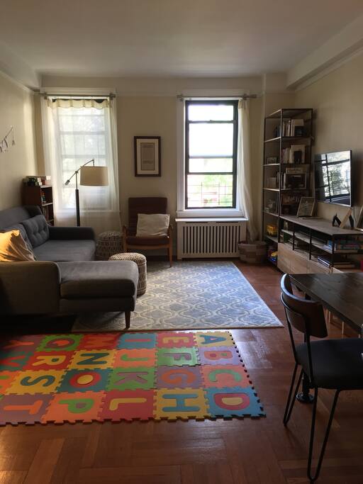 Living room, part deux