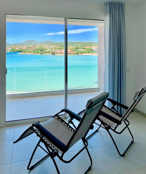 Bella Vista Beachfront Condo