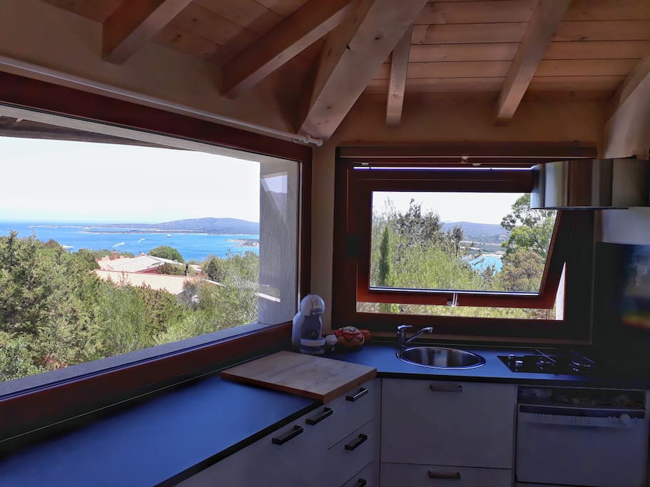 Awesome Kitchen at your disposal