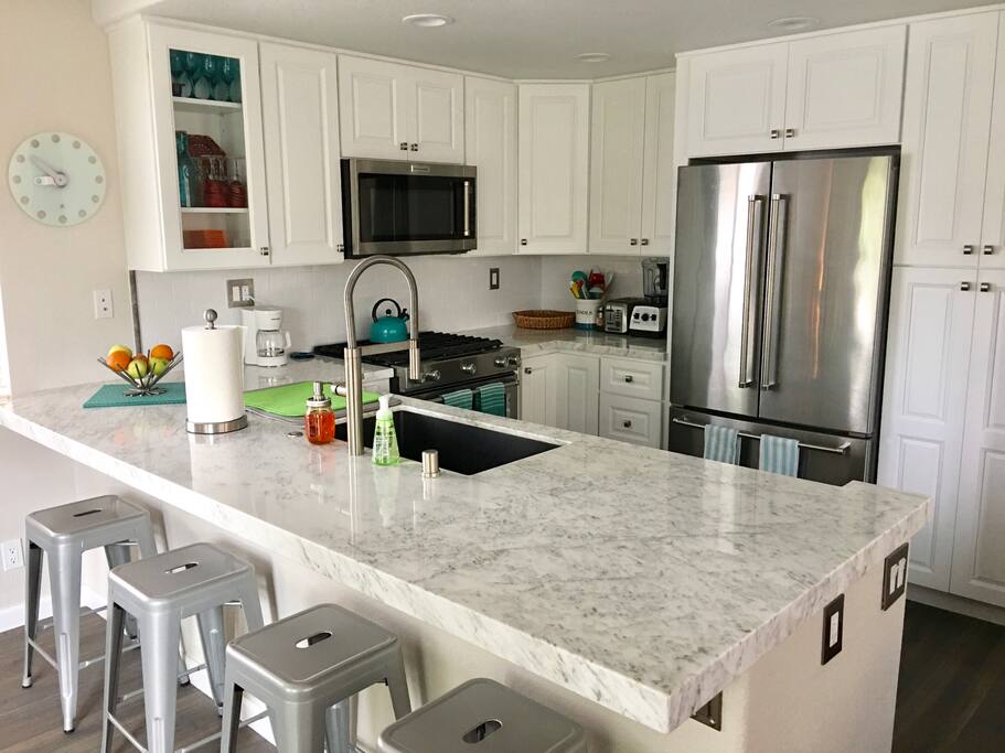Quaint high end kitchen