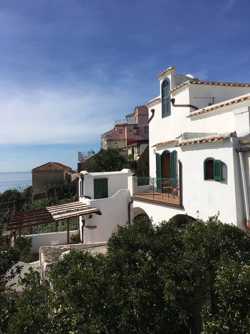 casa - vista di lato
