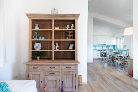 Top Airbnb: 3 bedrooms with A/C, 2 bathrooms, beach in Numana