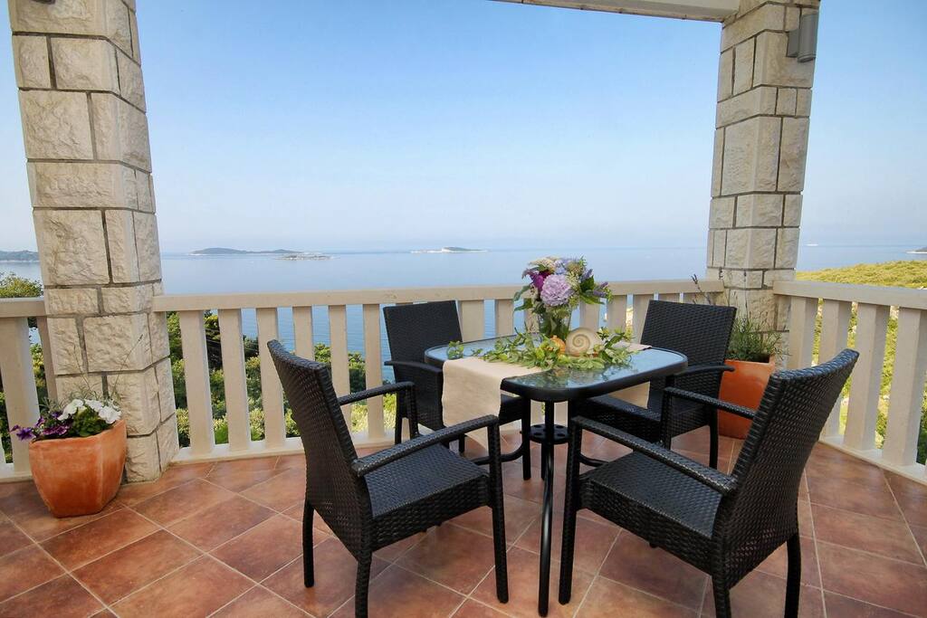 Terrace 1, Surface: 30 m²