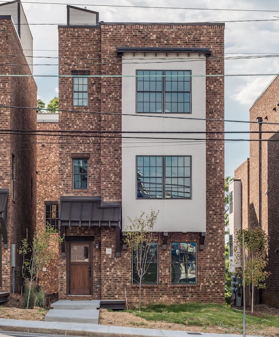 From the 1st floor to the rooftop deck, this stunning Nashville home spans 4 floors.