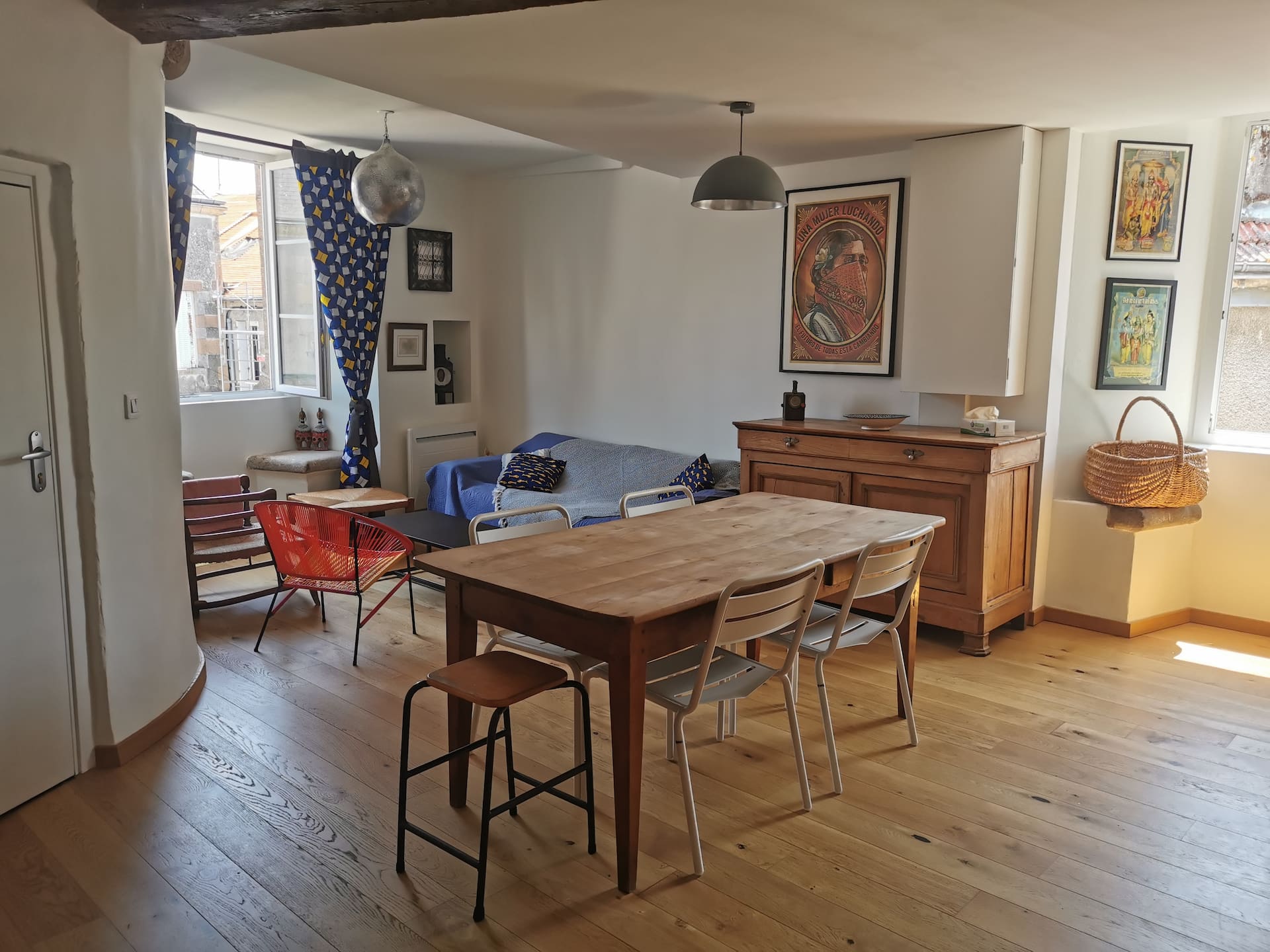 Charming 4 rooms, building 1530