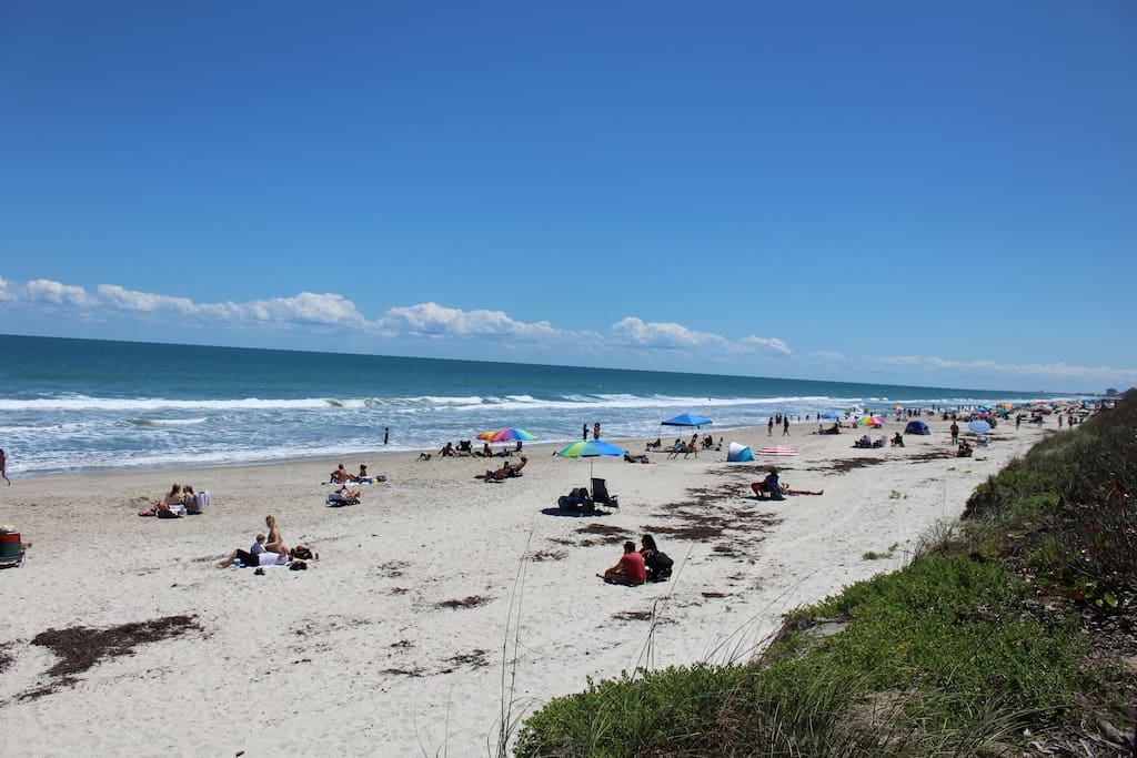 LOOKING DOWN THE BEACH