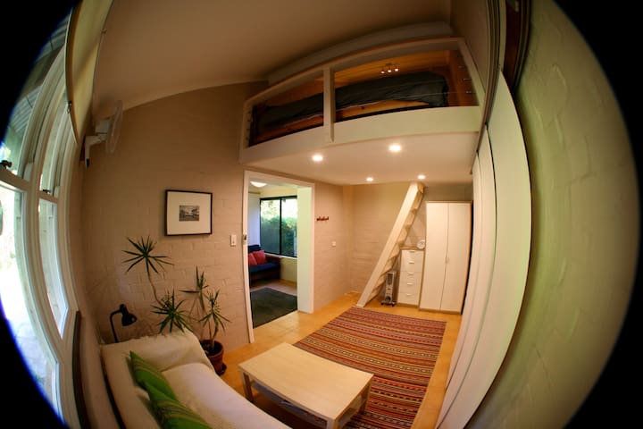 Loft bedroom+bathroom close to town