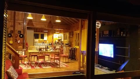 Top Airbnb: Cabana Bururi, a country house on the banks of the Bururi River in São Francisco De Paula