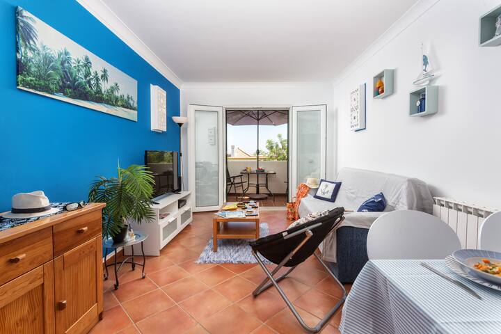 CHARMING BLUE SEA APARTMENT.