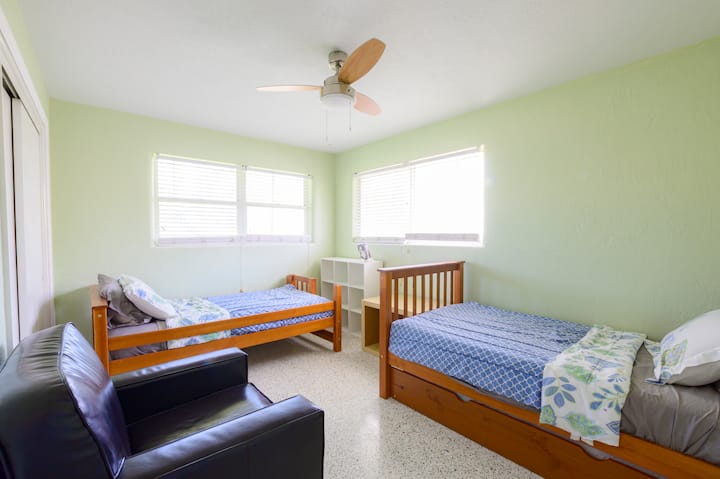 საძინებელი 3