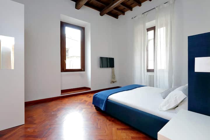 Მთავარი საძინებელი 