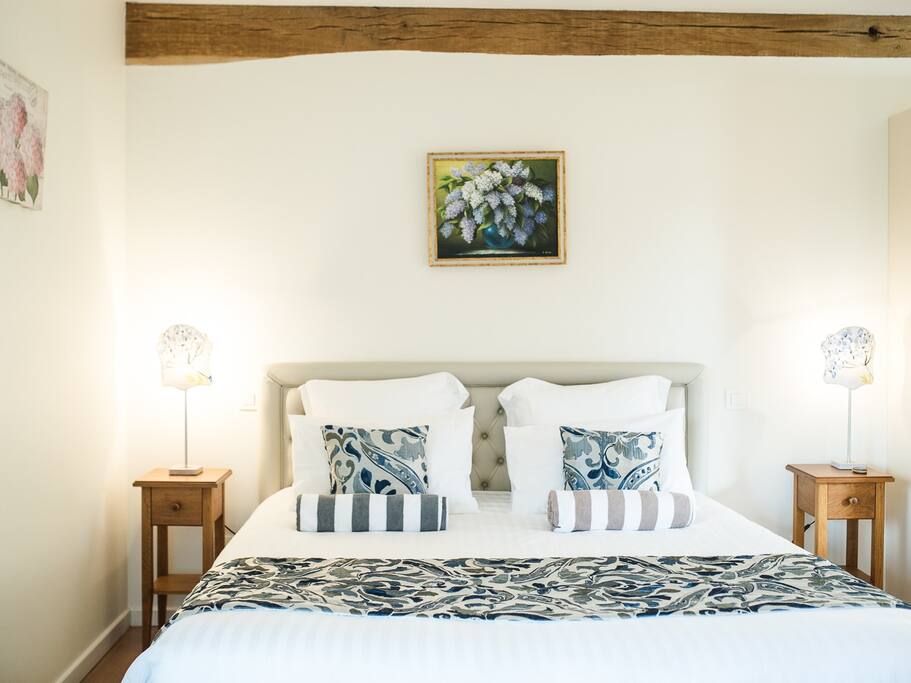 Chambre d'Hôtes Supérieure - Les Hortensias - Domaine le Clos du Phare