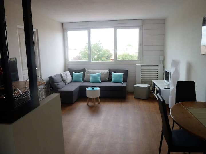 Nice T2 40m2 Bordeaux St Augustin district Apartments for Rent in