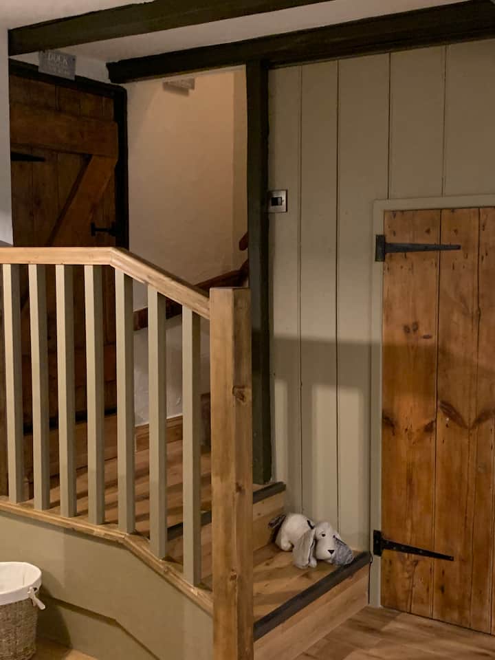 Stumble Cottage; Scarborough - Scarborough
