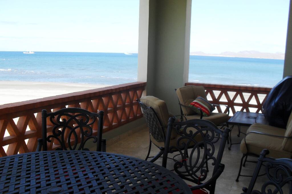 Oceanfront view from Main Balcony and BBQ gas grill