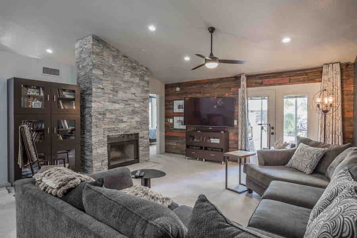 Airbnb Chandler Vacation Rentals Places To Stay Arizona