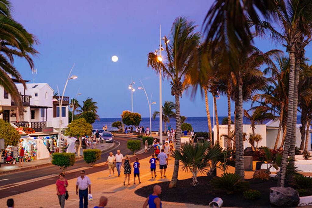 Few steps far - The promenade PdC