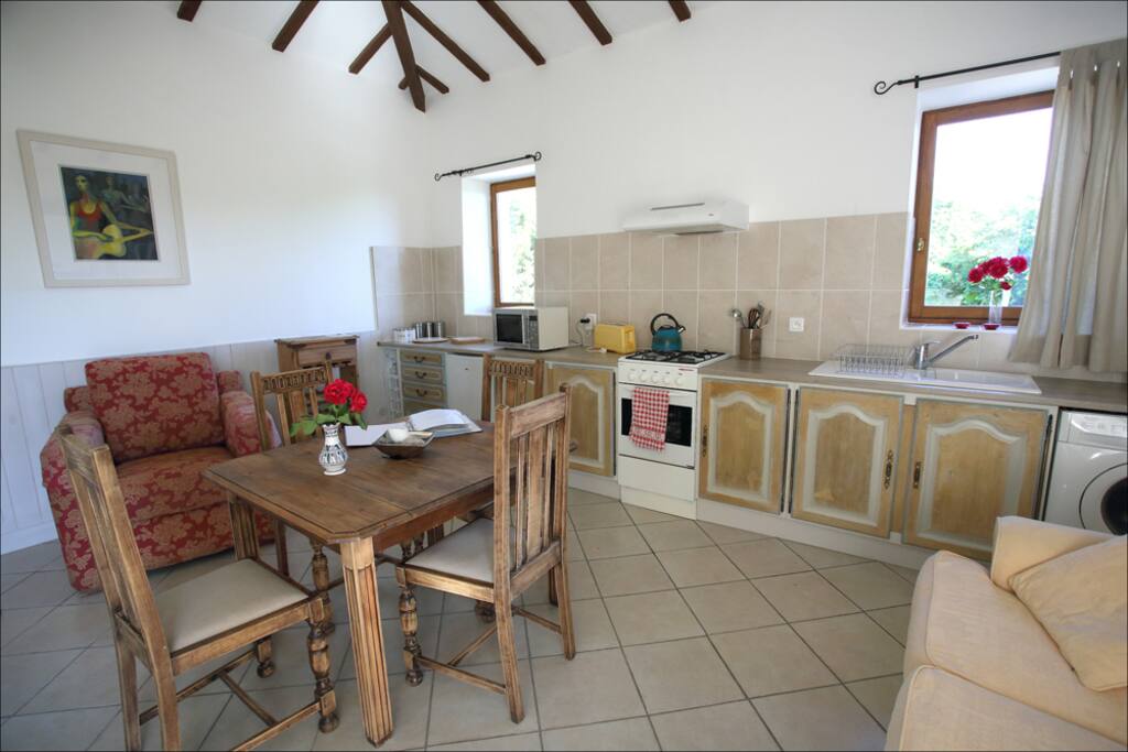 Dinning area/ Living