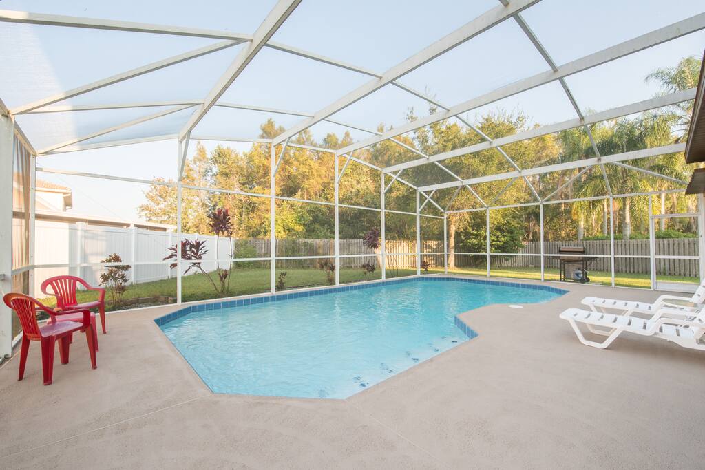 Large multi-depth pool for outdoor fun!