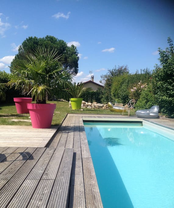 Piscine vue de la terrasse