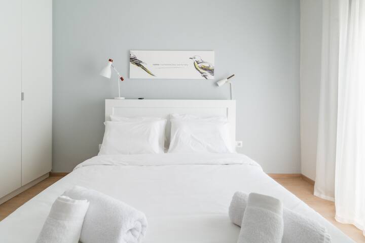 Lower Penthouse with Big Terrace & Lycabettus View gallery image 5