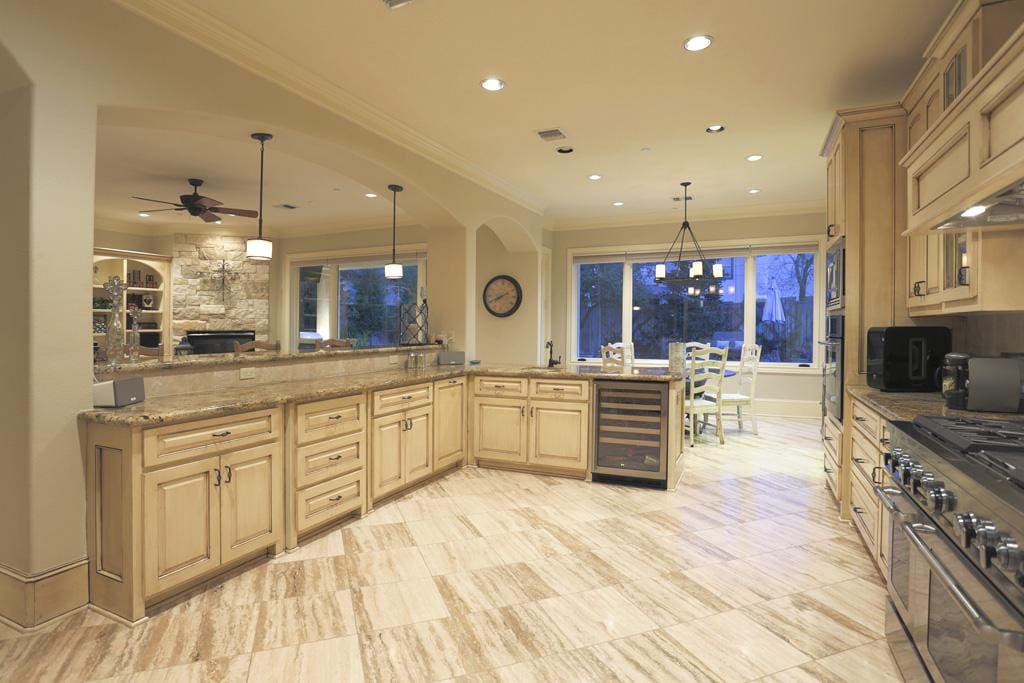 Gourmet Kitchen 2