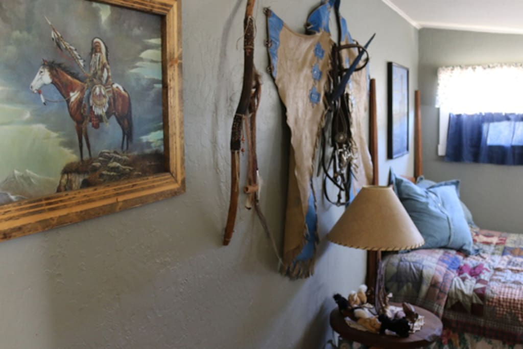 Thunderbird Lodge Retreat: Ranch House. The bunk house room, 1 full bed with an additional bunk bed.