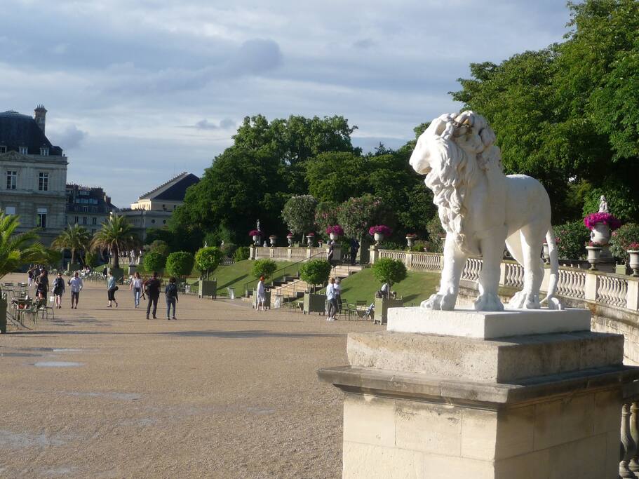 Le jardin du Luxembourg so near !