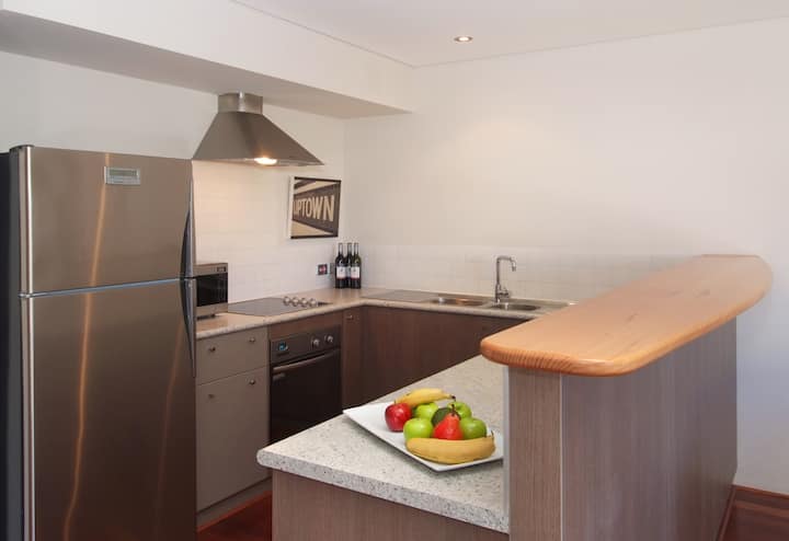 Uptown Apartment 1 Bed/1 Bath - Heart Of Town - Margaret River