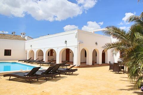 Casa Solariega Luxury Mansion in Villena