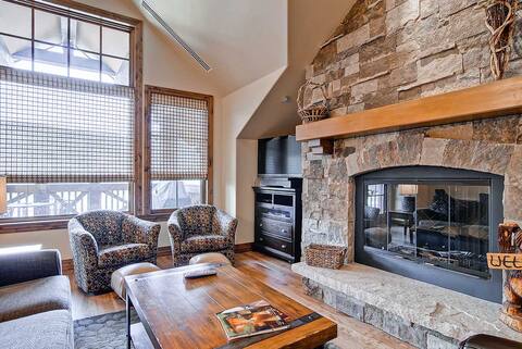 Beaver Creek Landing A402