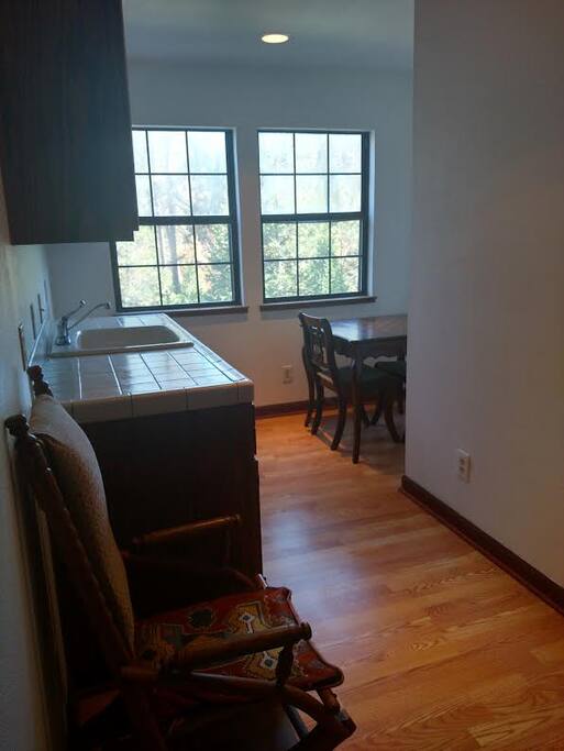 kitchenette with microwave and refridge