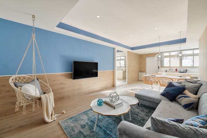 F23 /16人房 /電梯/四房兩廳四衛/MRT中山國中7分鐘/松山機場5分鐘/下樓有便利超商 gallery image 2