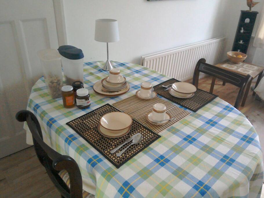 A light breakfast can be provided.