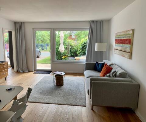 Erfolgreiche Airbnb-Immobilie: Bright vacation home by the dike in Sankt Peter Ording