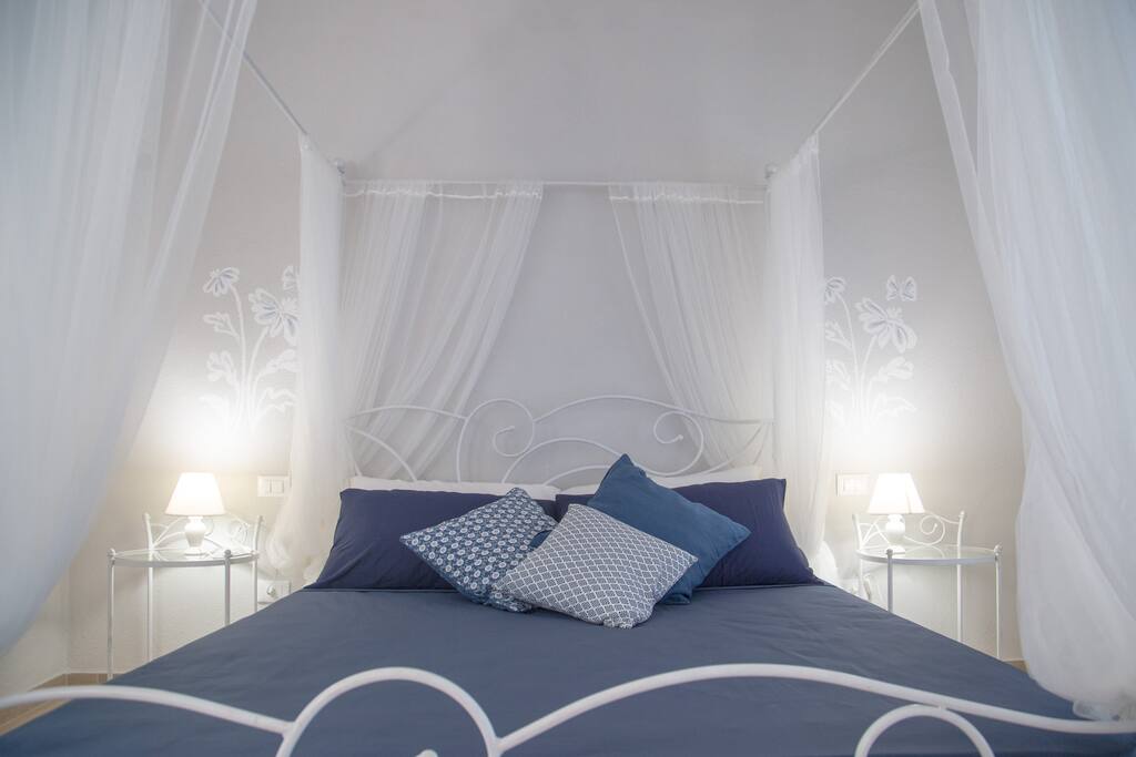 Camera da letto (lato 2) - Stanza di Paolina