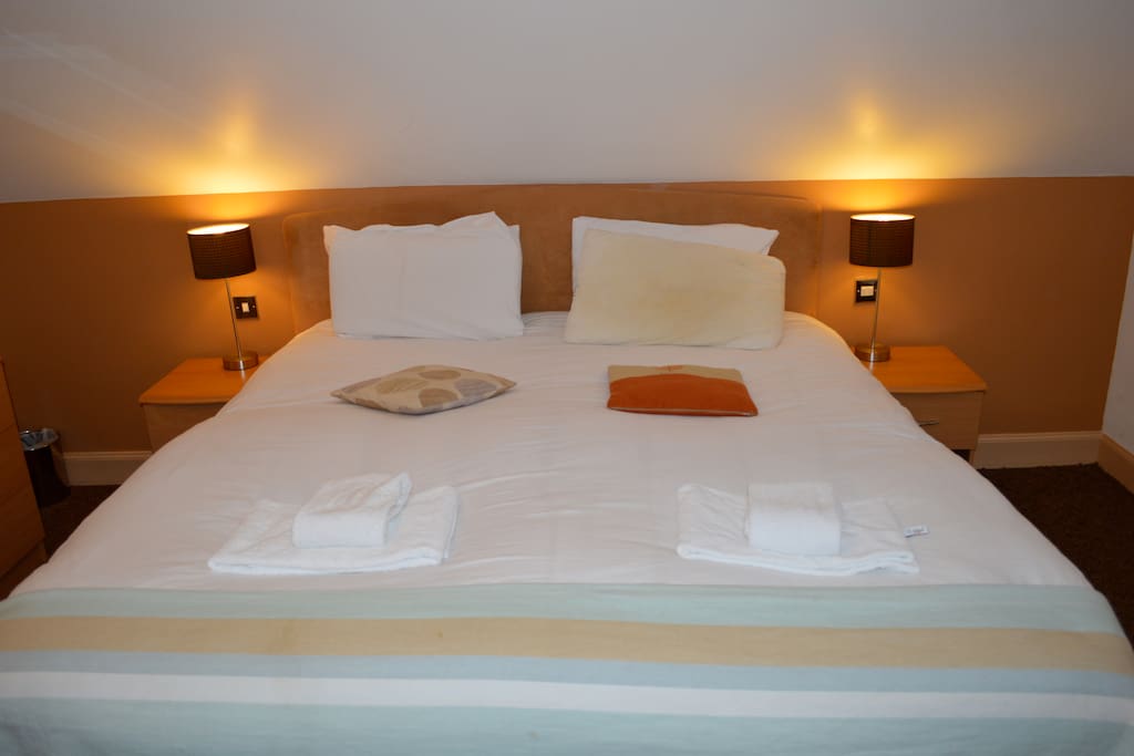 Tomintoul room