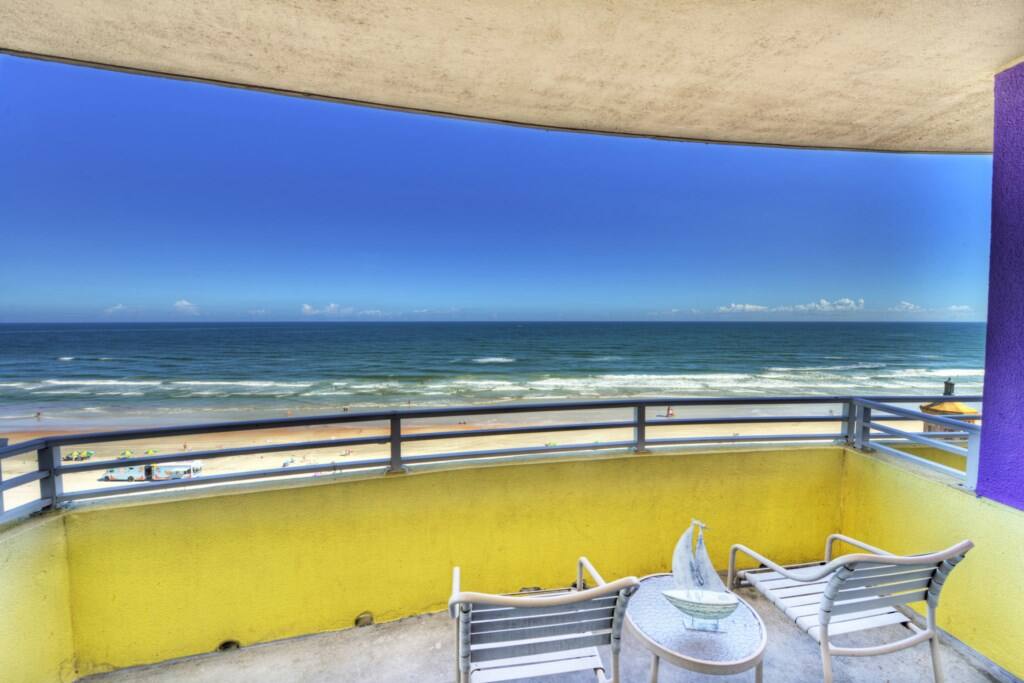 OceanWalk 909_5569_70_71_72_73_74_75_tonemapped.jpg