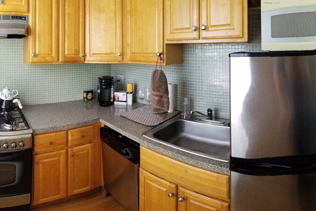 Kitchen with coffee maker - help yourself to some K-Cups!